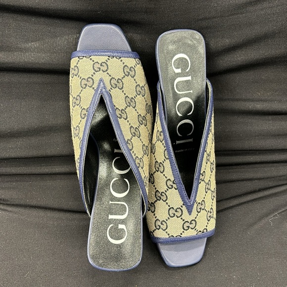 Gucci 2022 Supreme Crystal GG Monogram Heeled Mules, size 39 new without tags. - Picture 10 of 10